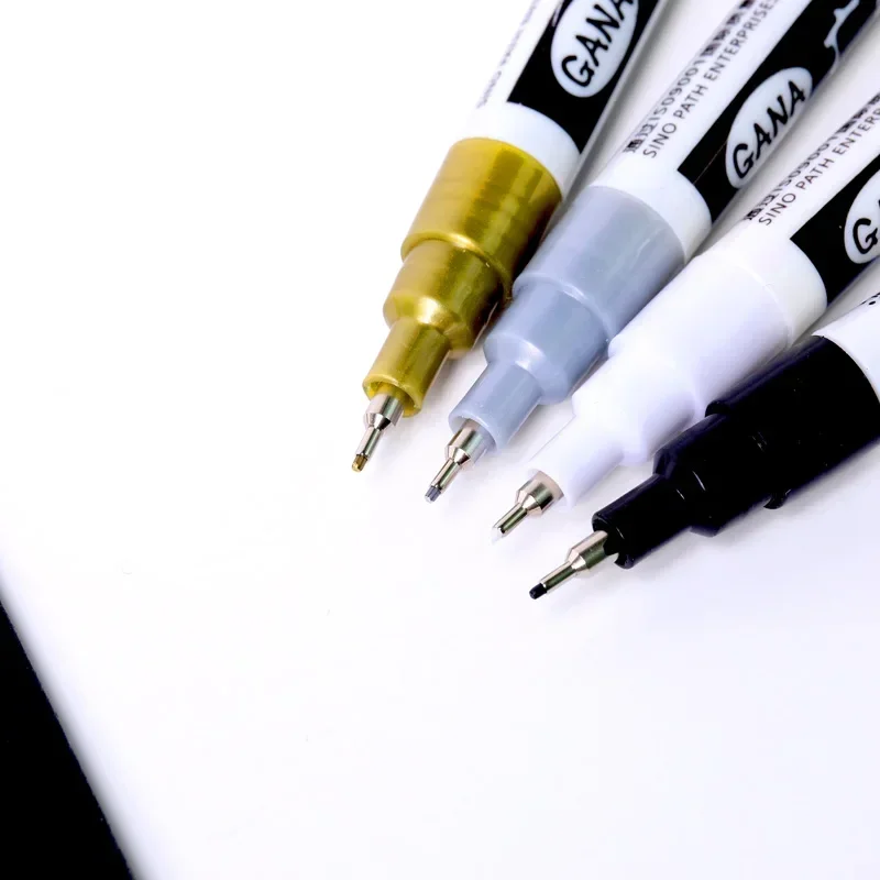 Model Kit Markers - 4 sztuk/zestaw na bazie oleju białe