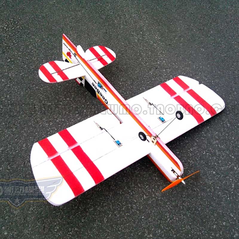 Model samolotu o stałym skrzyd – Model Kit Competition recenzja i cena